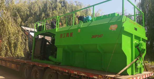         6萬平邊坡綠化，噴播機租還是買？       